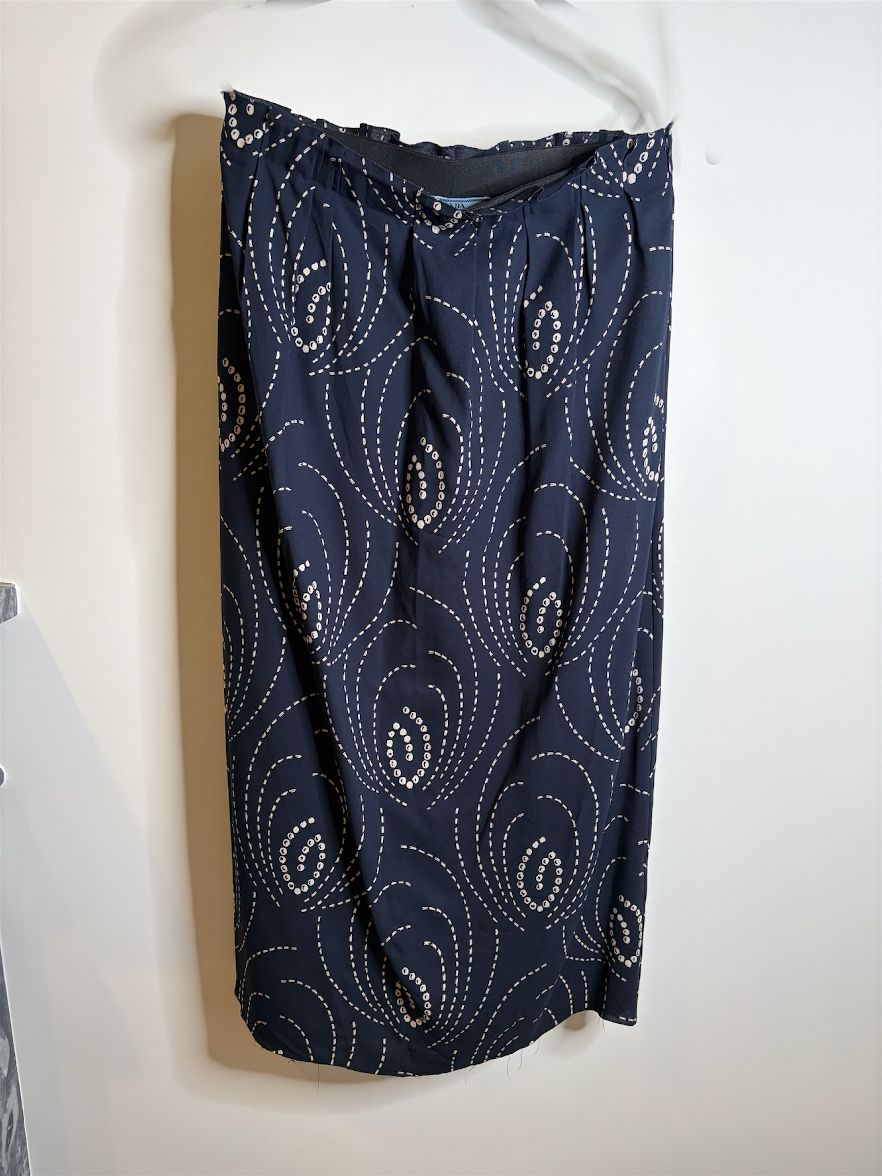 Prada Georgette Midi Skirt SIZE MEDIUM