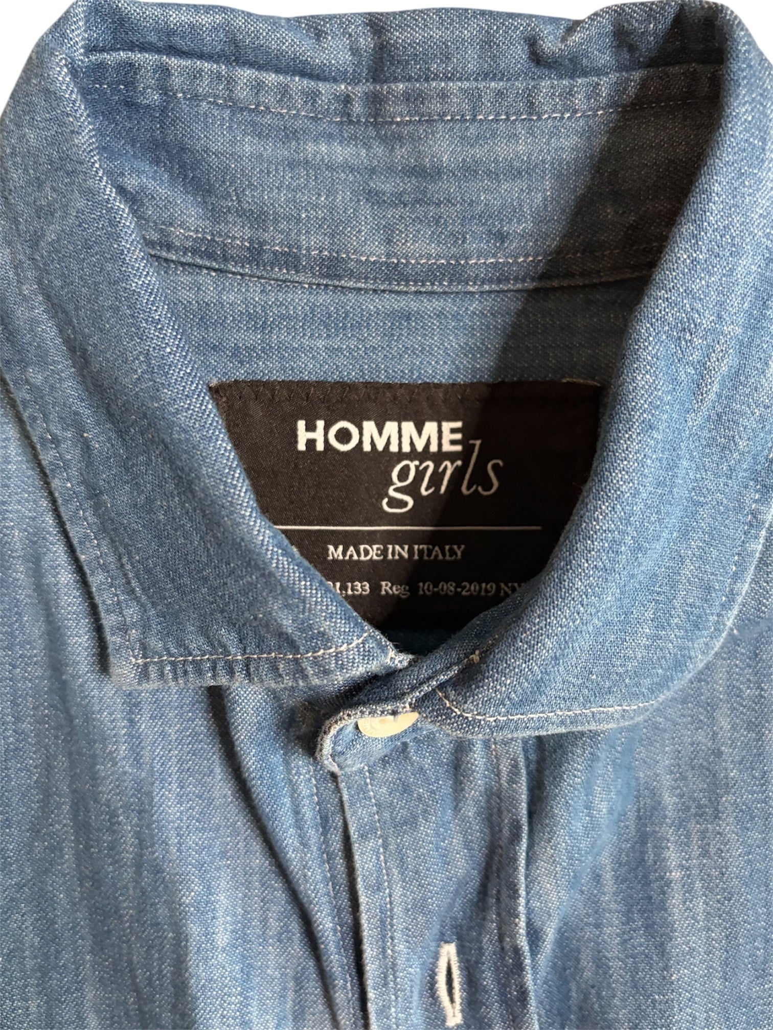 HommeGirls Chambray Denim Shirt SIZE SMALL