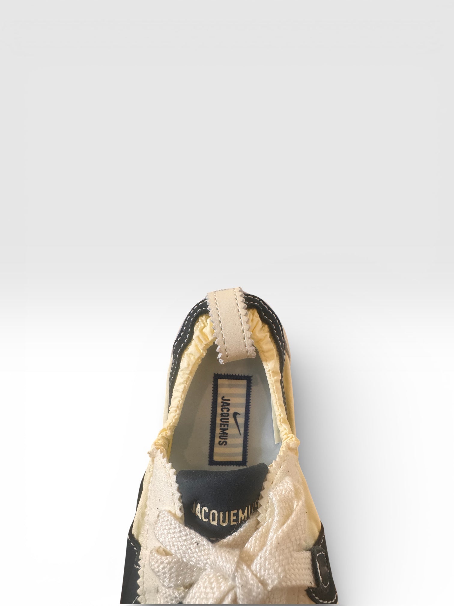 Jacquemus X Nike Sneakers SIZE 38
