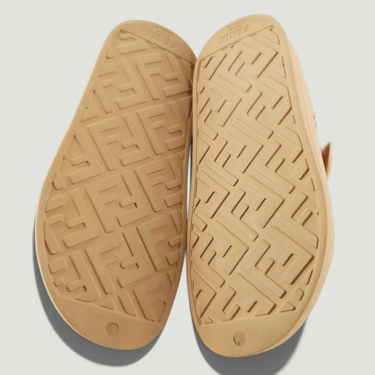 FENDI Logo Rubber Sandals SIZE 36
